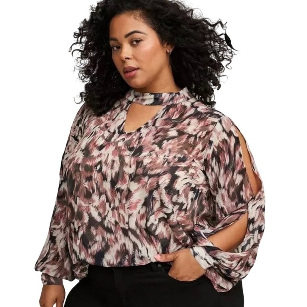 Torrid Blouse Pink‎ Black Abstract Cold Shoulder Choker Neck Edgy Boho 2